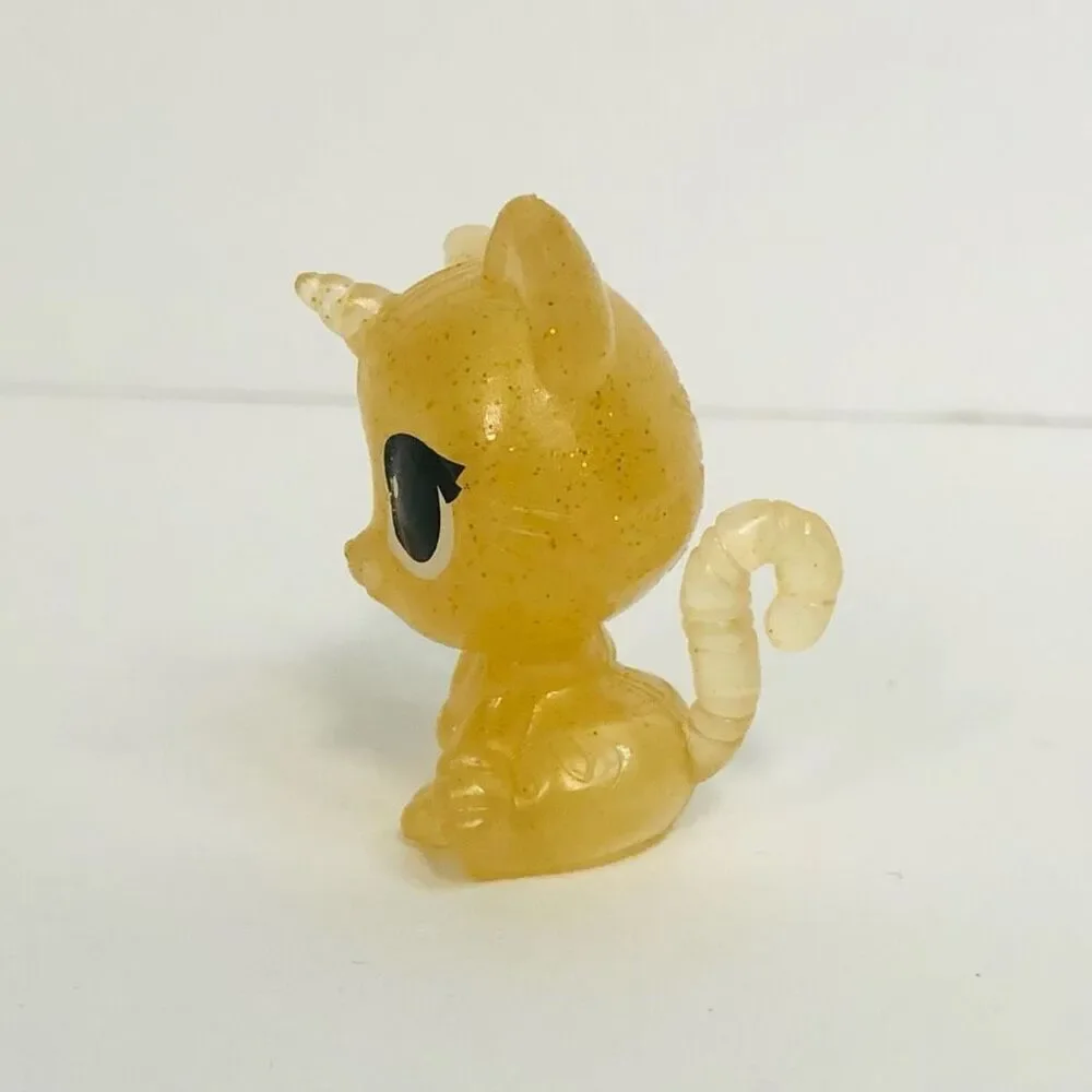rainbowcorn‎ kitty corn yellow glitter cat 1 1/2 inches toy cat figure